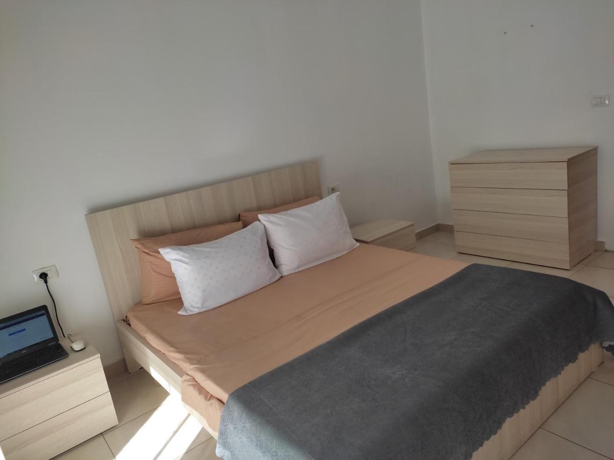 Comfy City Center Apartment Shkodër Exterior foto